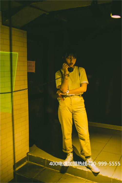 (聯通400客服電話是多少)(聯通400電話辦理費用)