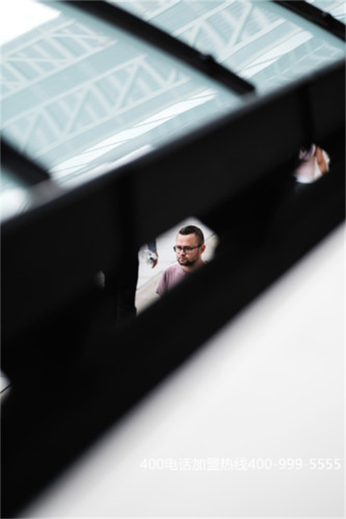 (企業辦理400電話有用么)(申請400電話號碼要多少錢)