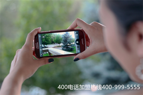 (企業如何兼顧服務品質與發展速度?好碼400電話能幫忙)(400電話申請，幫助企業增強競爭力)