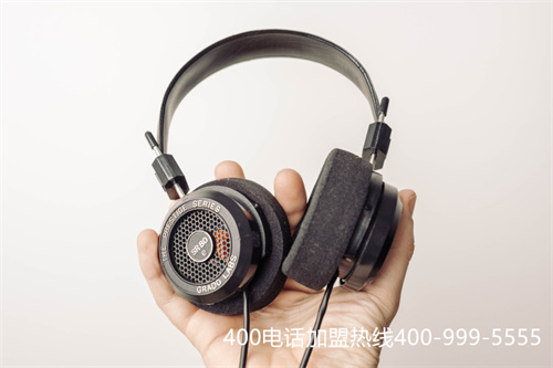 (400電話的費用是多少)(400電話一年多少錢)